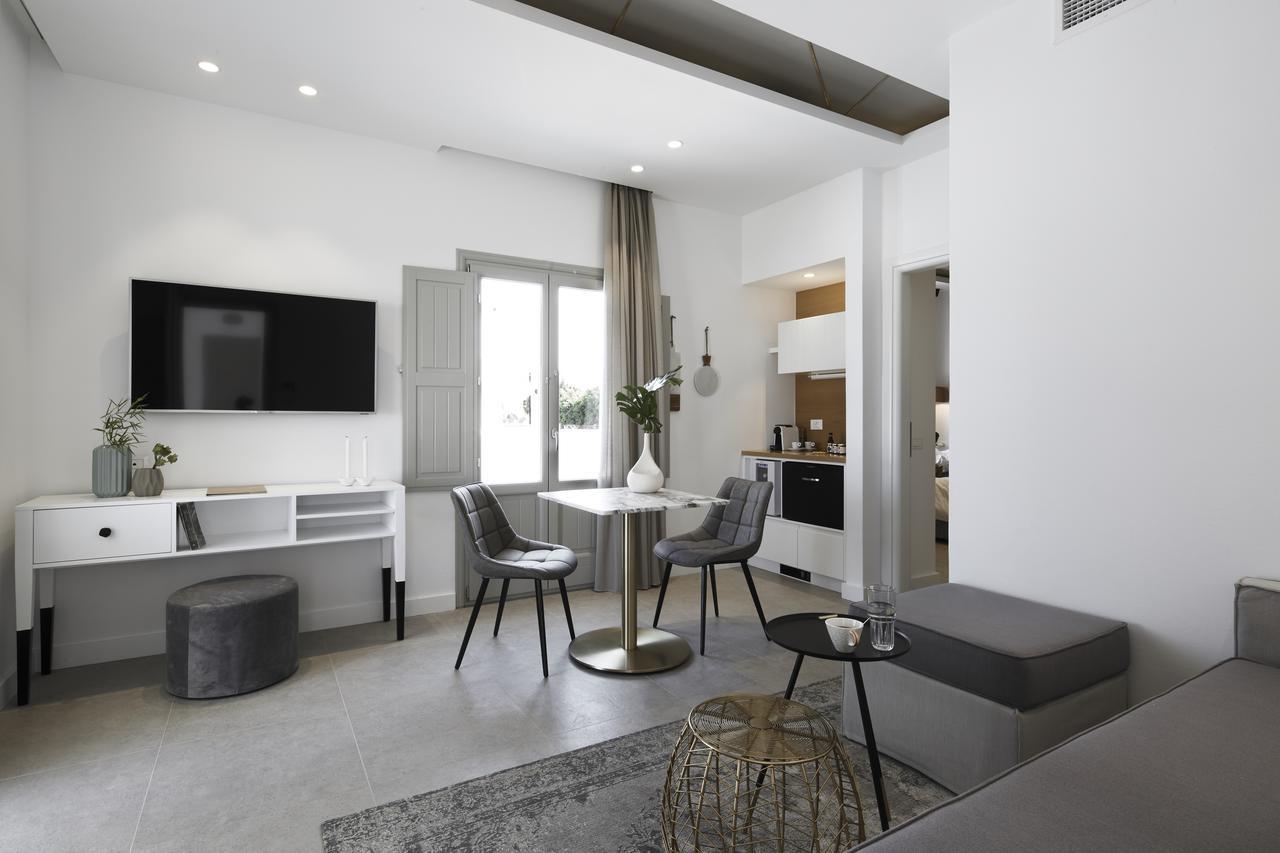 Altera Pars Suites Mesaria Exteriér fotografie
