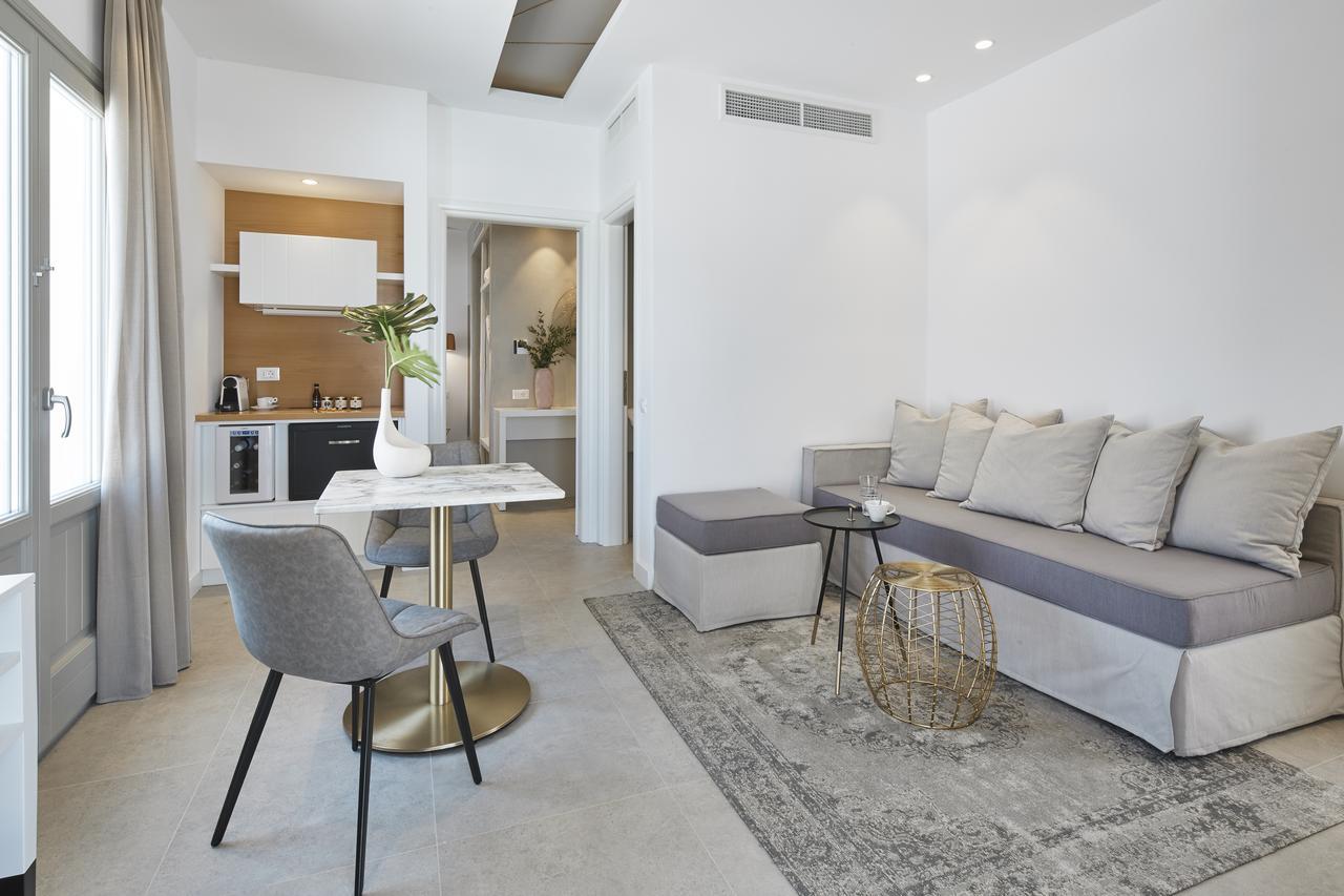 Altera Pars Suites Mesaria Exteriér fotografie