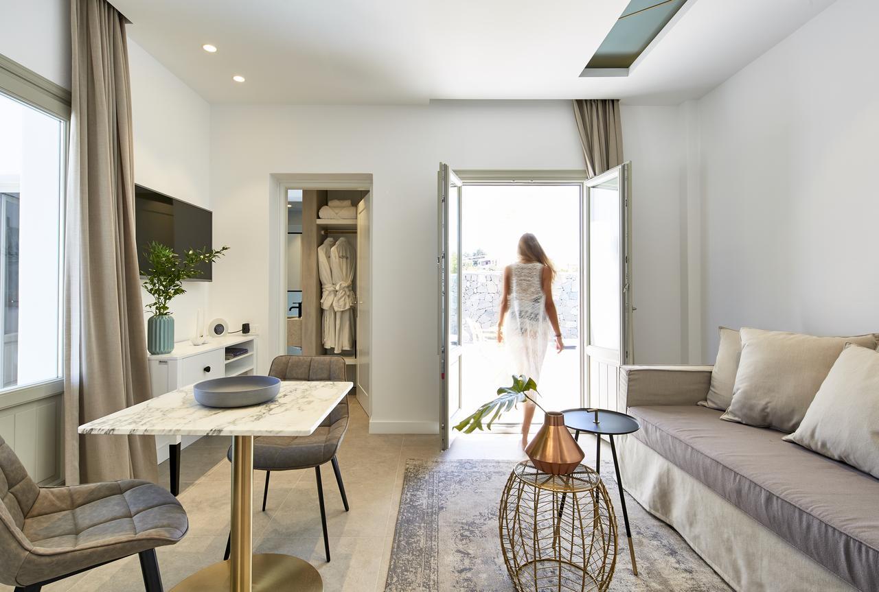 Altera Pars Suites Mesaria Exteriér fotografie